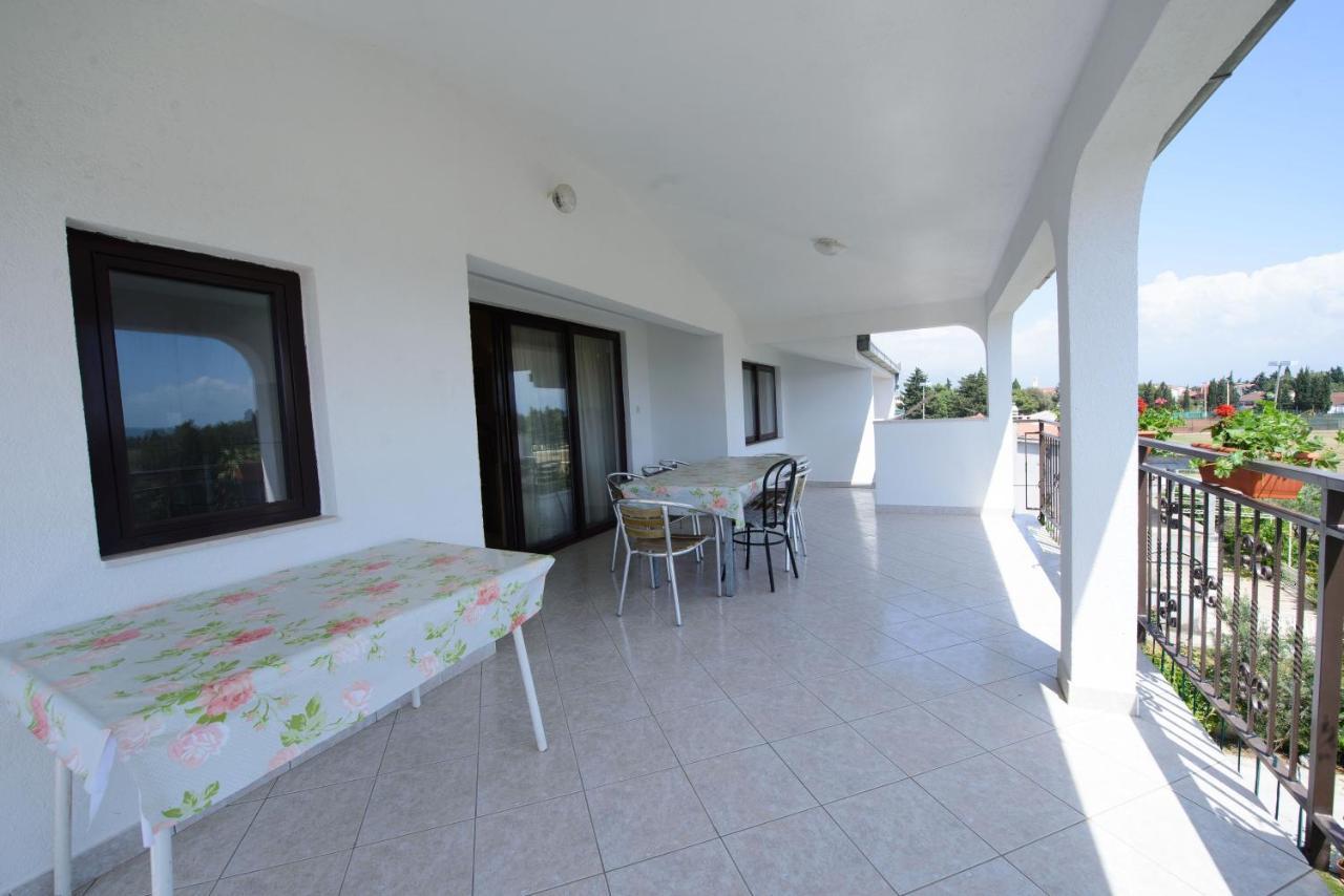 Apartments With A Parking Space Kastel Stafilic, Kastela - 21948 Exterior photo